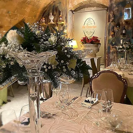 Le Caserie Di Charme Bed & Breakfast 3*
